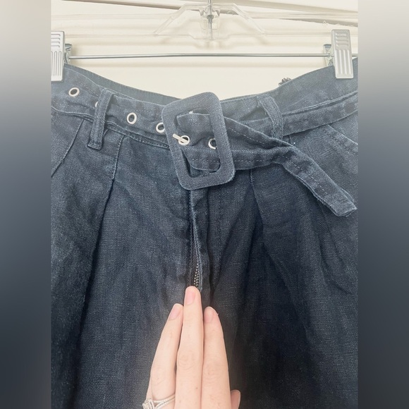 BLANKNYC Set Sail Linen Shorts - Picture 5 of 9